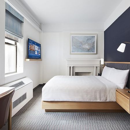 Club Quarters Hotel Times Square, Ню Йорк Екстериор снимка