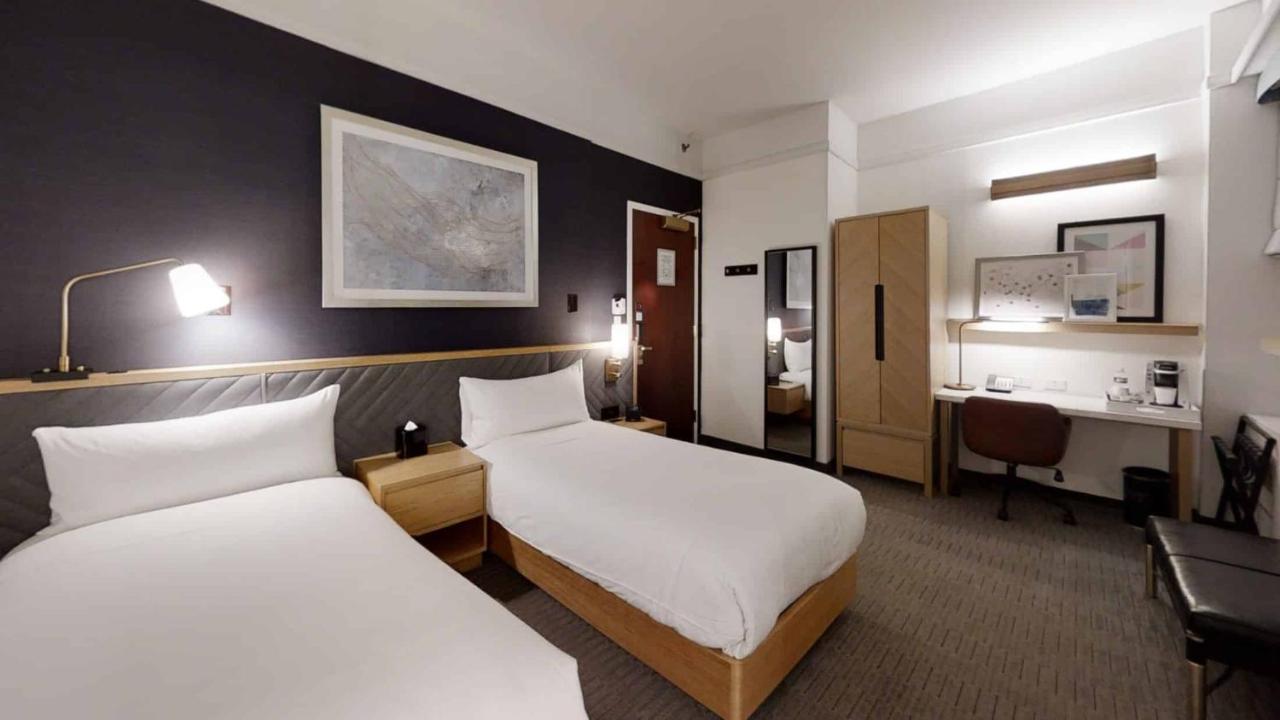 Club Quarters Hotel Times Square, Ню Йорк Екстериор снимка