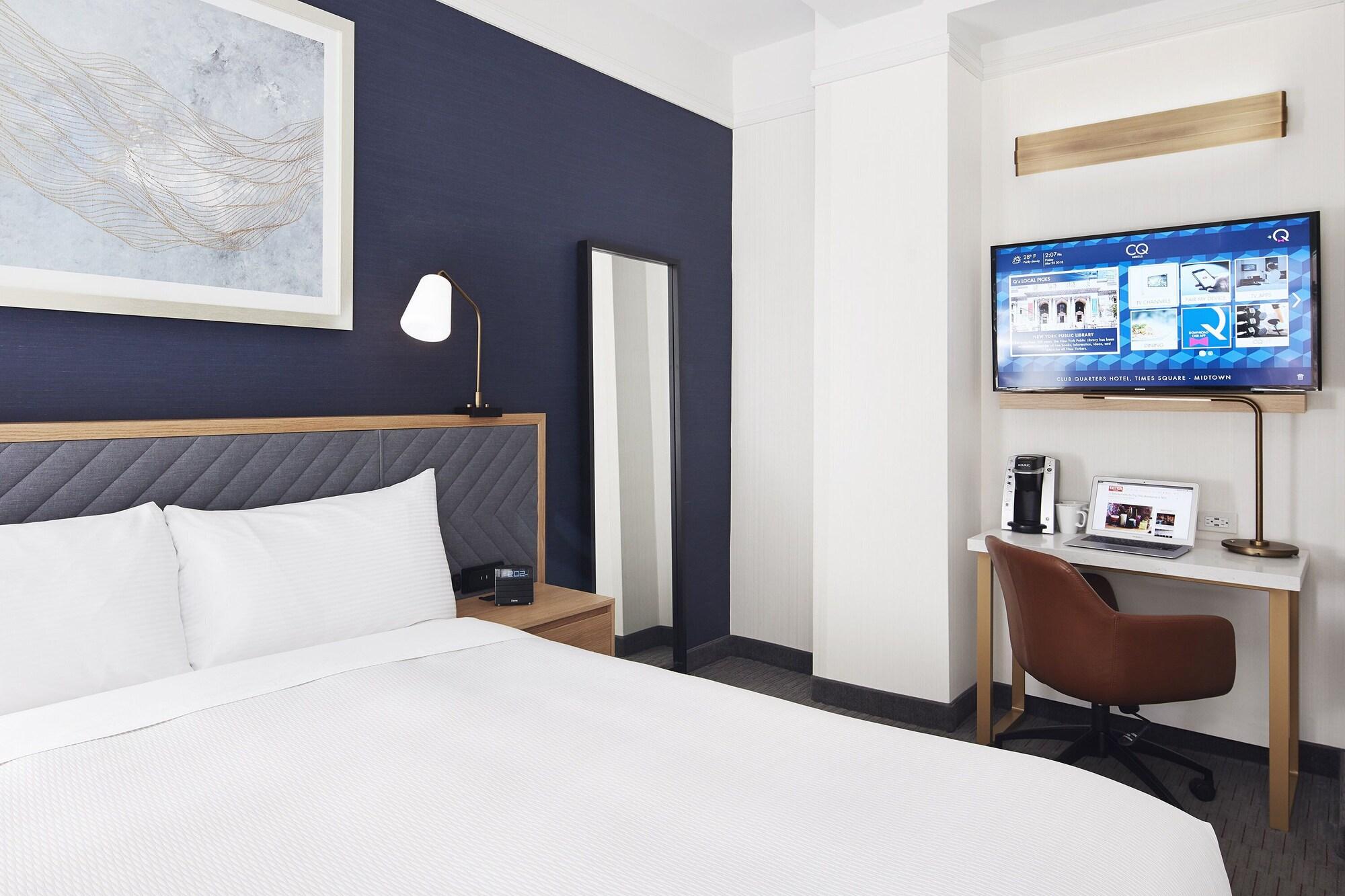 Club Quarters Hotel Times Square, Ню Йорк Екстериор снимка